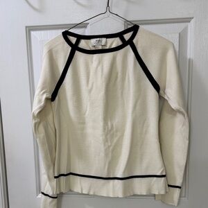 LOFT Women's Cream Top with Black Trim